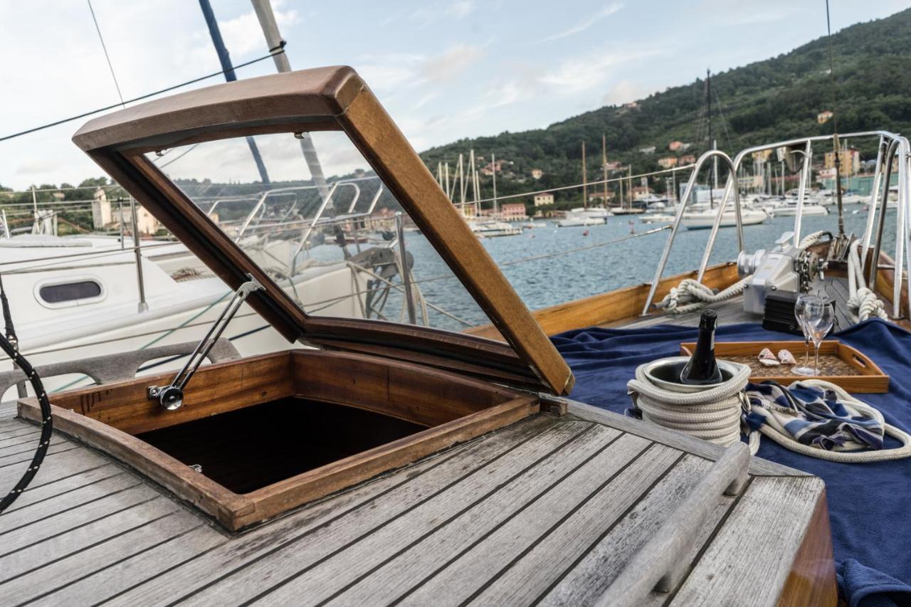 B&B Vela D'Epoca Parvati By Portido Porto Venere Eksteriør billede
